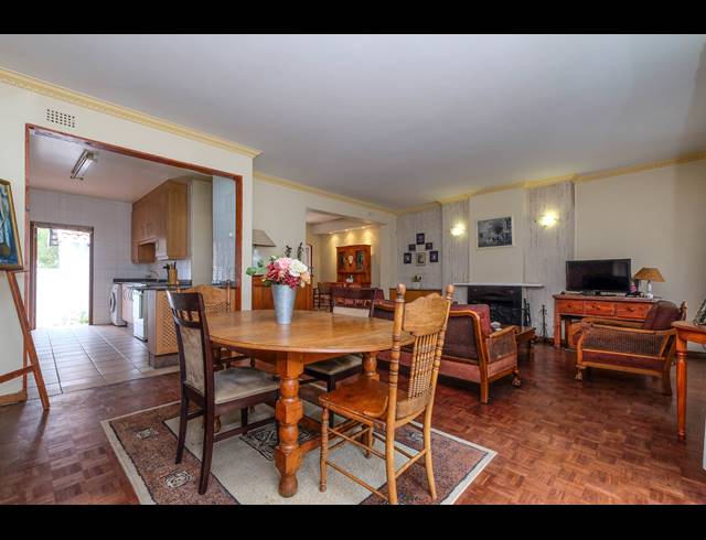 3 BEDROOM DUPLEX FOR SALE IN SANDOWN